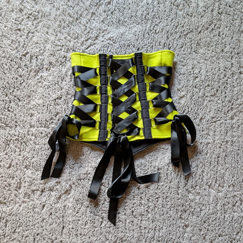 Gir Cosplay Corset Set - Picture 6 of 9